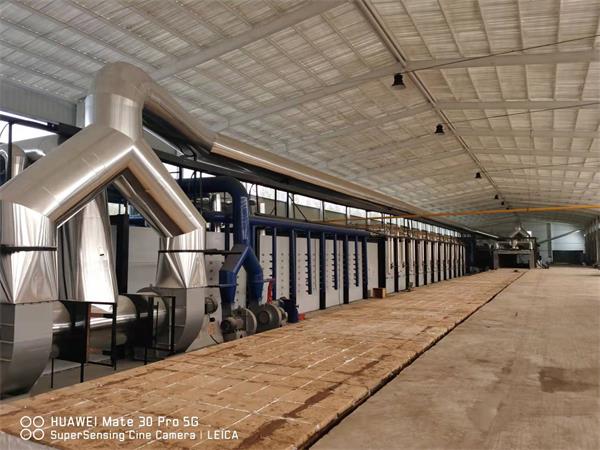 120.8x3.6米天然氣燒紅瓦節能隧道窯完工